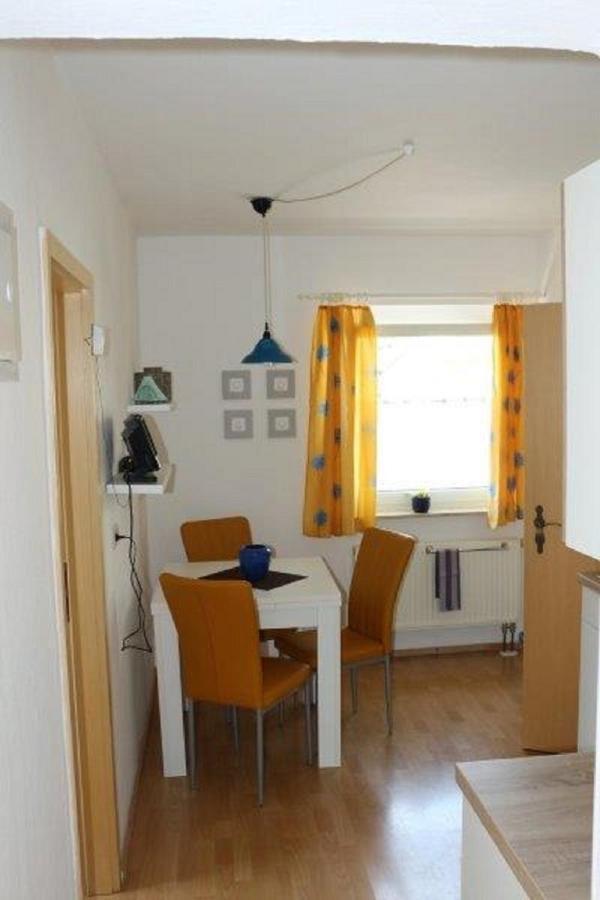 Ferienwohnung Tschitschmann Νάουμπουργκ Εξωτερικό φωτογραφία